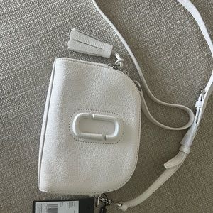 Marc Jacobs Crossbody. BRAND NEW, NEVER USED